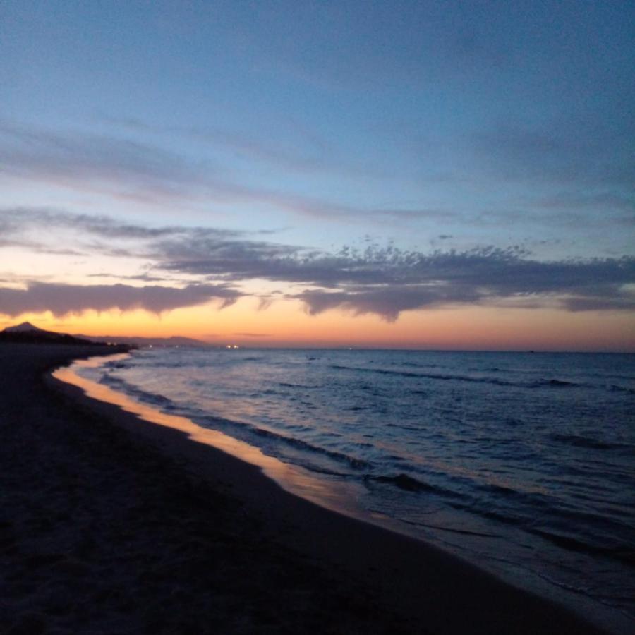 Ricky´s village Oliva Sunset Exteriör bild